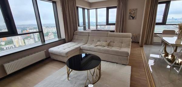 Продам трехкомнатную (3-комн.) квартиру, Ильменский проезд, 14к1, Москва г