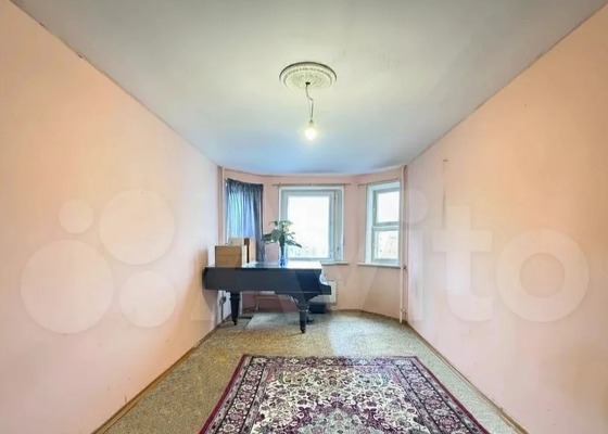 Продам трехкомнатную (3-комн.) квартиру, Шереметьевская ул, 37к2, Москва г