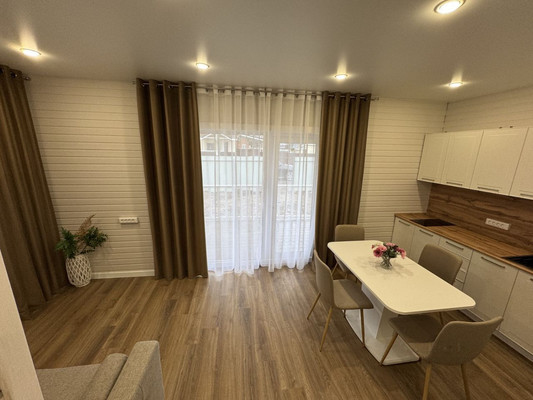 Продам дом, 18 кв-л, 12, Заворово с, 0 км от города