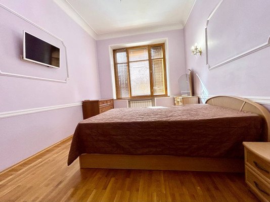 Сдам трехкомнатную (3-комн.) квартиру, Самокиша ул, 13, Симферополь г