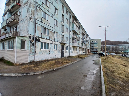 Продам трехкомнатную (3-комн.) квартиру, Морская ул, 7, Дунай п