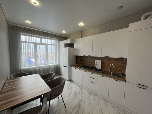 Сдам однокомнатную (1-комн.) квартиру, Шарданова ул, 52, Нальчик г