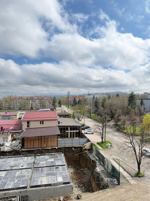 Продам двухкомнатную (2-комн.) квартиру, Байсултанова ул, 28, Нальчик г