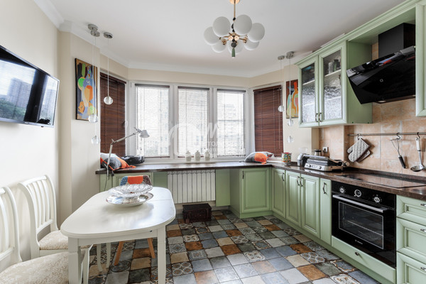 Продам двухкомнатную (2-комн.) квартиру, Нахимовский пр-кт, 67к4, Москва г