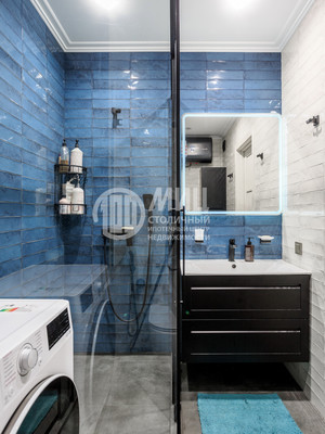 Продам двухкомнатную (2-комн.) квартиру, Нахимовский пр-кт, 67к4, Москва г