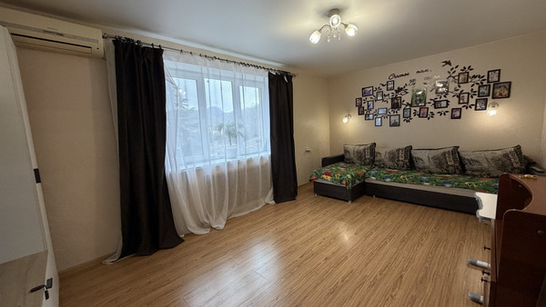 Продам двухкомнатную (2-комн.) квартиру, Школьная ул, 8а, Туапсе г