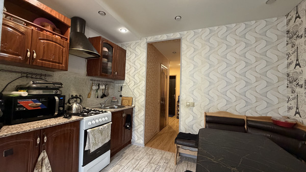 Продам двухкомнатную (2-комн.) квартиру, Школьная ул, 8а, Туапсе г