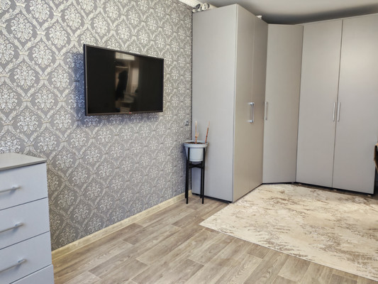 Продам трехкомнатную (3-комн.) квартиру, Шубиных ул, 31б, Иваново г
