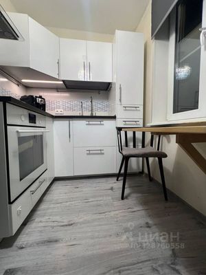 Продам двухкомнатную (2-комн.) квартиру, Маленковская ул, 12, Москва г