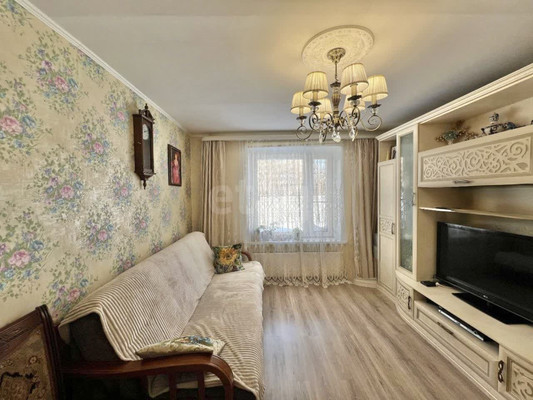 Продам двухкомнатную (2-комн.) квартиру, Плеханова ул, 20, Москва г