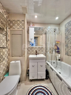 Продам двухкомнатную (2-комн.) квартиру, Плеханова ул, 20, Москва г