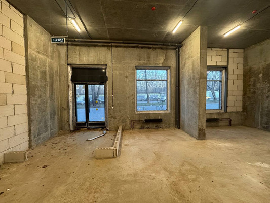 Продам торговое помещение 100 м2, 2-й Нагатинский проезд, 6к1, Москва г