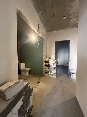 Продам двухкомнатную (2-комн.) квартиру, Домбайская ул, 10, Краснодар г