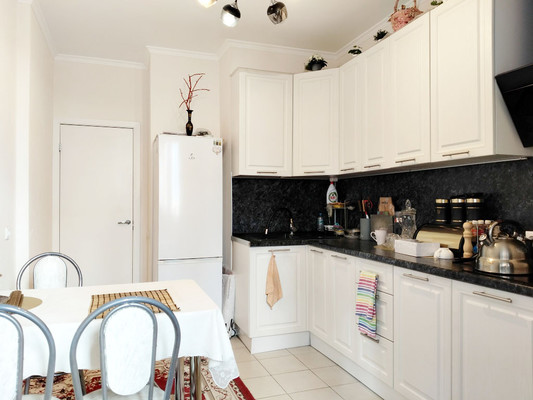 Продам однокомнатную (1-комн.) квартиру, Остафьевское ш, 14к3, Щербинка г