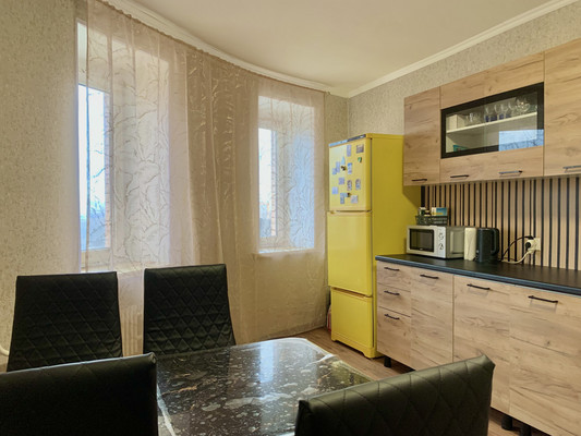 Продам трехкомнатную (3-комн.) квартиру, Ленина пр-кт, 10, Подольск г