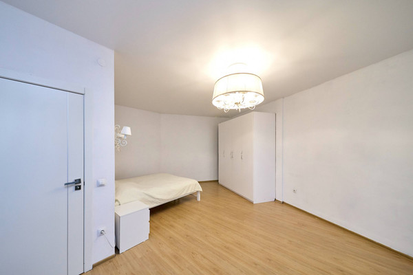 Продам однокомнатную (1-комн.) квартиру, Вилькицкий б-р, 7, Санкт-Петербург г