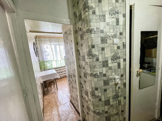 Продам однокомнатную (1-комн.) квартиру, 2-й Микрорайон ул, 20, Эльбан рп