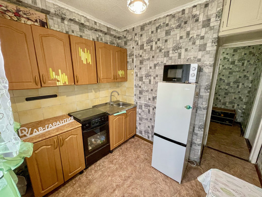 Продам однокомнатную (1-комн.) квартиру, 2-й Микрорайон ул, 20, Эльбан рп