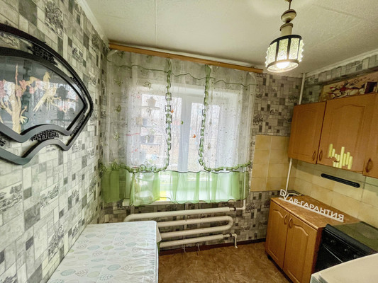 Продам однокомнатную (1-комн.) квартиру, 2-й Микрорайон ул, 20, Эльбан рп