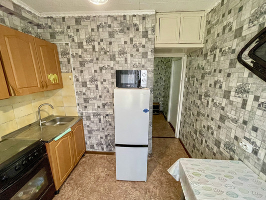 Продам однокомнатную (1-комн.) квартиру, 2-й Микрорайон ул, 20, Эльбан рп