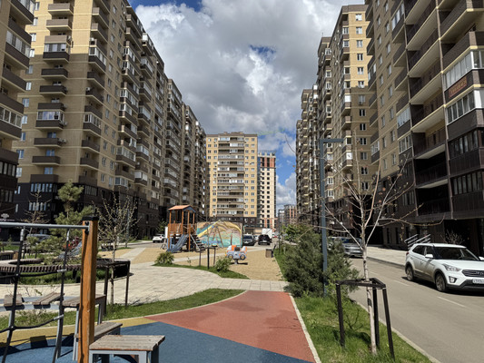 Продам однокомнатную (1-комн.) квартиру, им. Героя Ростовского ул, 8к4, Краснодар г