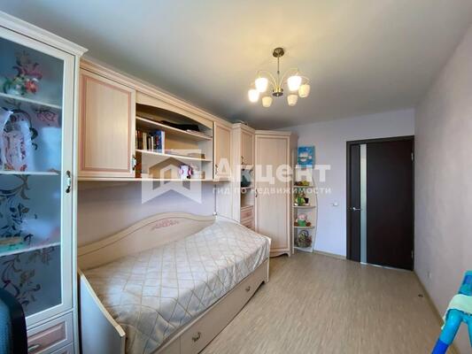 Продам двухкомнатную (2-комн.) квартиру, Революционная ул, 34, Иваново г