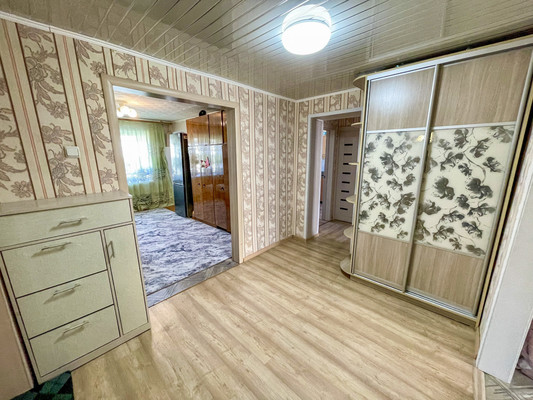 Продам многокомнатную квартиру, 1-й Микрорайон ул, 2, Эльбан рп