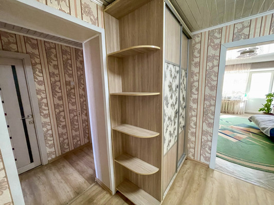 Продам многокомнатную квартиру, 1-й Микрорайон ул, 2, Эльбан рп