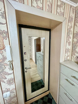 Продам многокомнатную квартиру, 1-й Микрорайон ул, 2, Эльбан рп