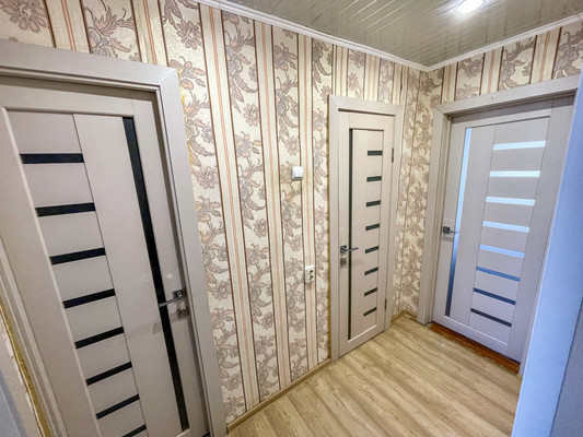 Продам многокомнатную квартиру, 1-й Микрорайон ул, 2, Эльбан рп