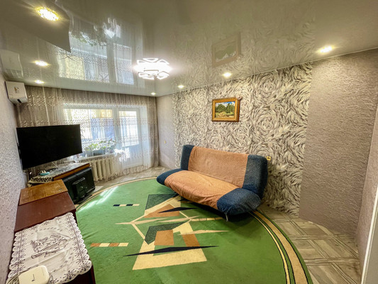 Продам многокомнатную квартиру, 1-й Микрорайон ул, 2, Эльбан рп