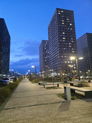 Продам однокомнатную (1-комн.) квартиру, 100 кв-л, 1к3, Москва г