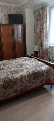 Продам двухкомнатную (2-комн.) квартиру, Флотская ул, 17к1, Москва г