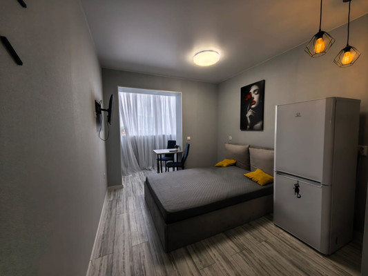 Сдам однокомнатную (1-комн.) квартиру, Красина ул, 53, Цемдолина с