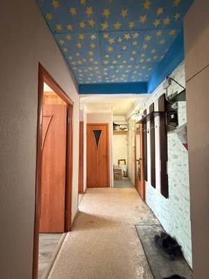 Продам двухкомнатную (2-комн.) квартиру, Трудящихся б-р, 17, Колпино г