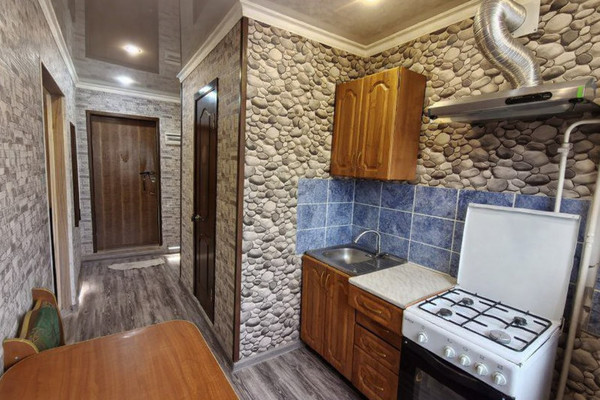 Продам однокомнатную (1-комн.) квартиру, Валерии Барсовой ул, 12к2, Астрахань г