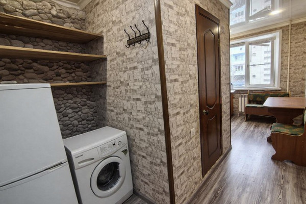 Продам однокомнатную (1-комн.) квартиру, Валерии Барсовой ул, 12к2, Астрахань г