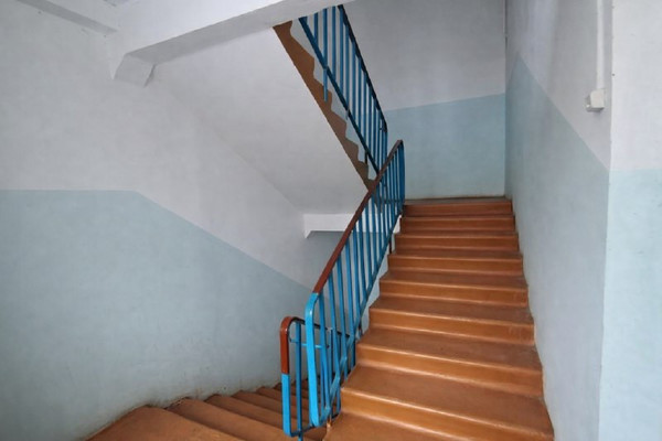 Продам однокомнатную (1-комн.) квартиру, Валерии Барсовой ул, 12к2, Астрахань г