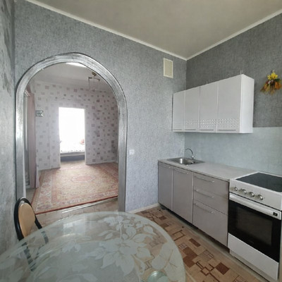 Продам трехкомнатную (3-комн.) квартиру, Куликова ул, 75, Астрахань г