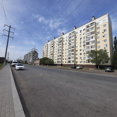 Продам трехкомнатную (3-комн.) квартиру, Куликова ул, 75, Астрахань г