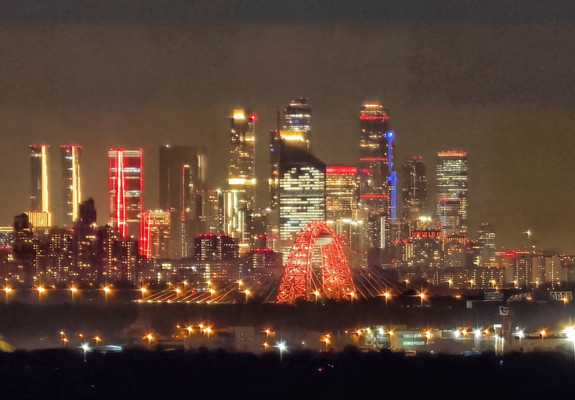 Продам однокомнатную (1-комн.) квартиру, 100 кв-л, 1к3, Москва г