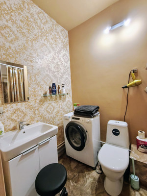 Продам однокомнатную (1-комн.) квартиру, Богатырский пр-кт, 2, Санкт-Петербург г