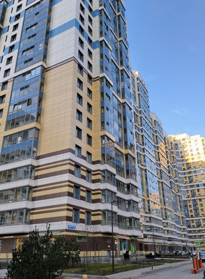 Продам однокомнатную (1-комн.) квартиру, Богатырский пр-кт, 2, Санкт-Петербург г