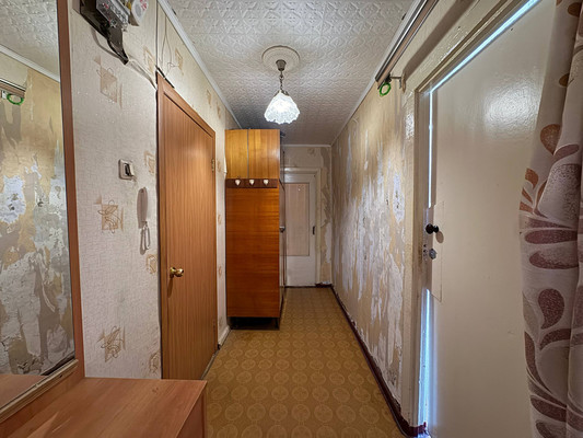 Продам двухкомнатную (2-комн.) квартиру, Комсомольская ул, 71, Комсомольск-на-Амуре г