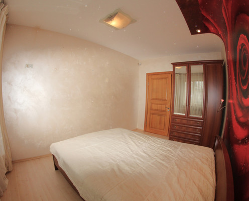 Продам трехкомнатную (3-комн.) квартиру, Елькина ул, 3, Пермь г