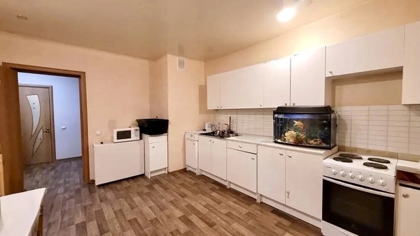 Продам двухкомнатную (2-комн.) квартиру, Курская ул, 27, Казань г