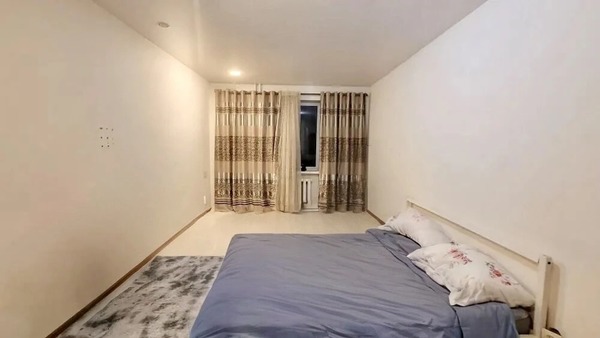 Продам двухкомнатную (2-комн.) квартиру, Курская ул, 27, Казань г