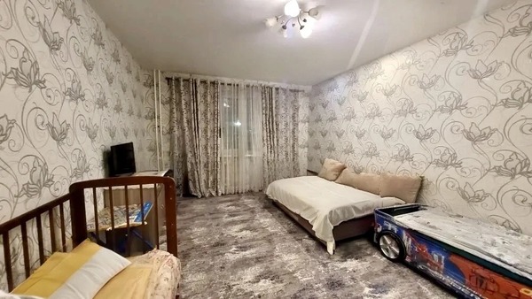 Продам двухкомнатную (2-комн.) квартиру, Курская ул, 27, Казань г