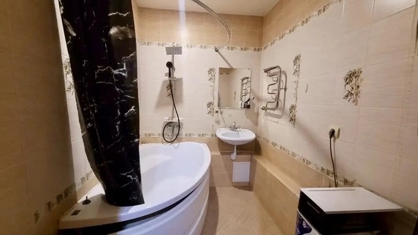 Продам двухкомнатную (2-комн.) квартиру, Курская ул, 27, Казань г