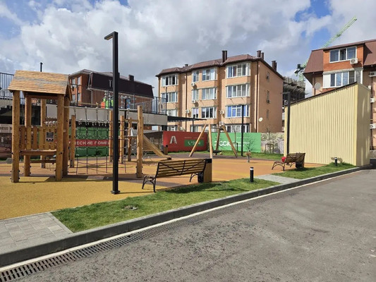 Сдам однокомнатную (1-комн.) квартиру, Луговая ул, 7к6, Яблоновский пгт